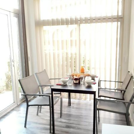 T2 Neuf Climatise A Sete 200M Plage, Parking Ngoại thất bức ảnh